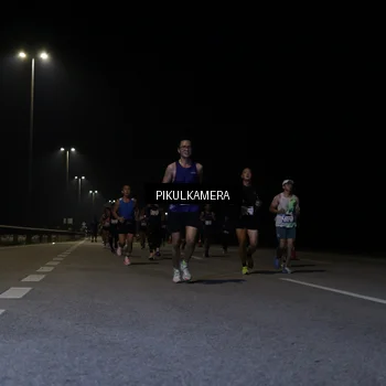 Runner Photo 7516717