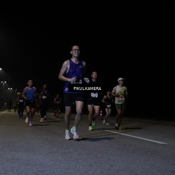 Runner Photo 7516718