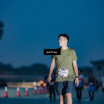 Runner Photo 7516773