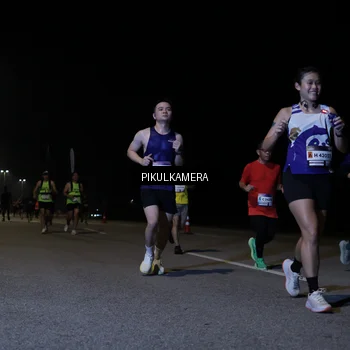 Runner Photo 7516781