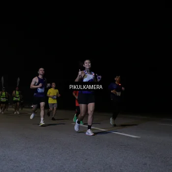 Runner Photo 7516782