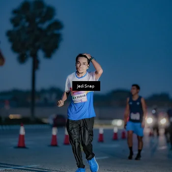 Runner Photo 7516795