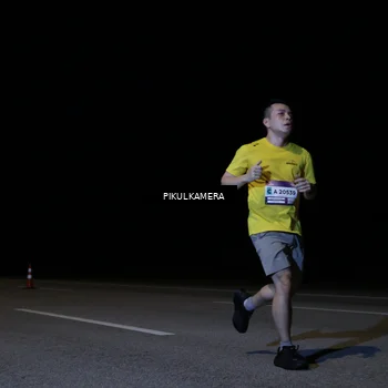 Runner Photo 7516802