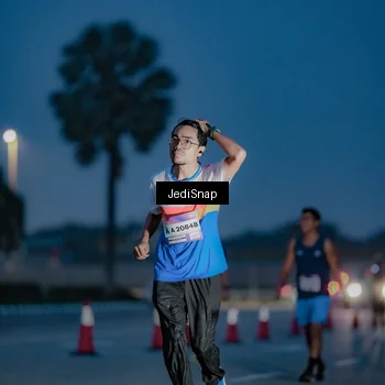 Runner Photo 7516805