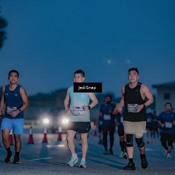 Runner Photo 7516814