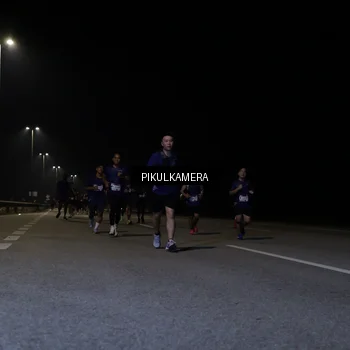 Runner Photo 7516828
