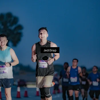 Runner Photo 7516833