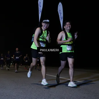 Runner Photo 7516840