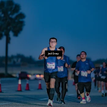 Runner Photo 7516845