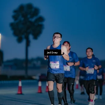Runner Photo 7516848