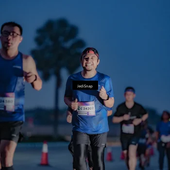 Runner Photo 7516849