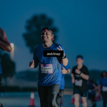 Runner Photo 7516853