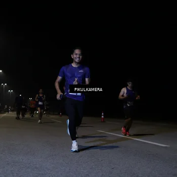 Runner Photo 7516863