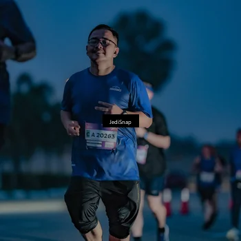Runner Photo 7516867