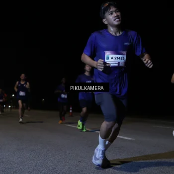 Runner Photo 7516871