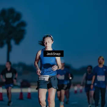 Runner Photo 7516876