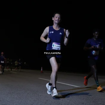 Runner Photo 7516882