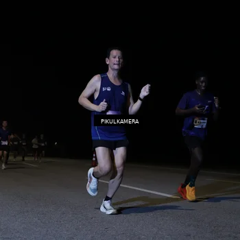 Runner Photo 7516883