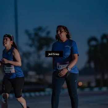 Runner Photo 7516886
