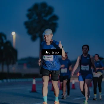 Runner Photo 7516894