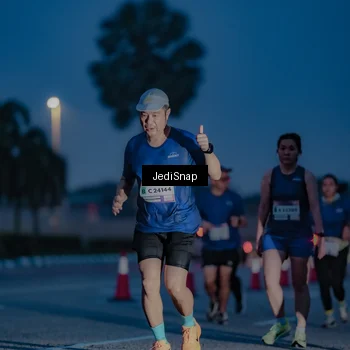 Runner Photo 7516897