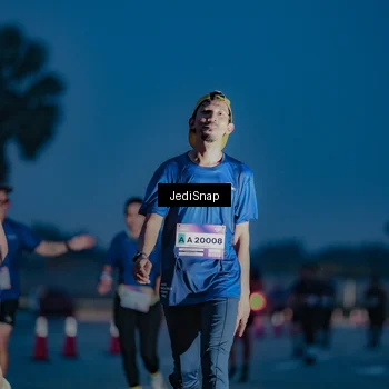 Runner Photo 7516904