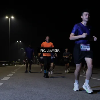 Runner Photo 7516907