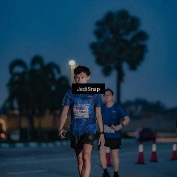 Runner Photo 7516917