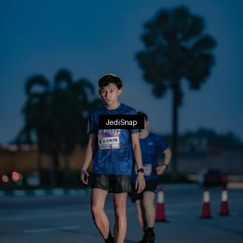 Runner Photo 7516924