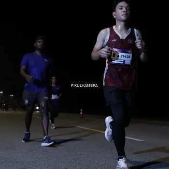 Runner Photo 7516937