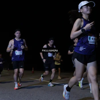 Runner Photo 7516944