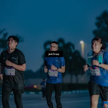 Runner Photo 7516946