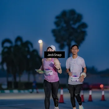 Runner Photo 7516986