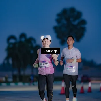 Runner Photo 7516990