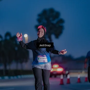 Runner Photo 7517002