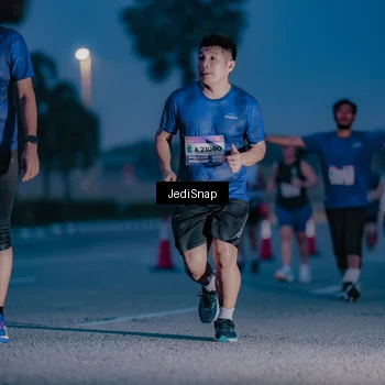 Runner Photo 7517050