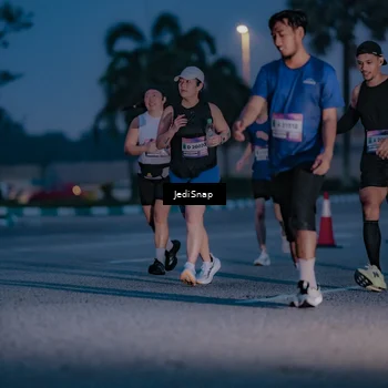 Runner Photo 7517075