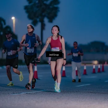 Runner Photo 7517101