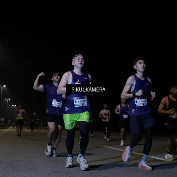 Runner Photo 7517107