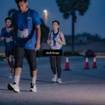 Runner Photo 7517109