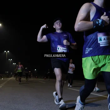 Runner Photo 7517119