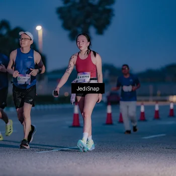 Runner Photo 7517128