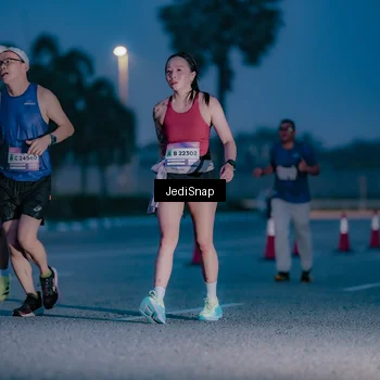 Runner Photo 7517130