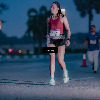Runner Photo 7517135