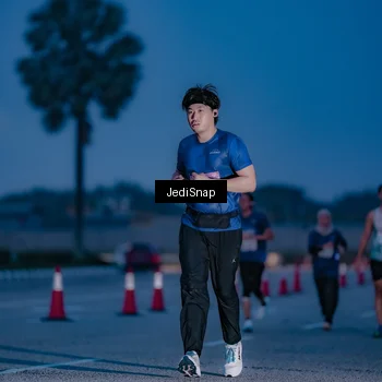 Runner Photo 7517144