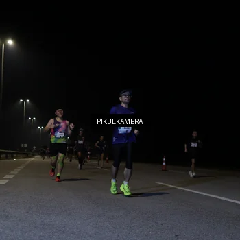 Runner Photo 7517148