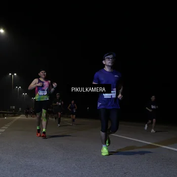 Runner Photo 7517150