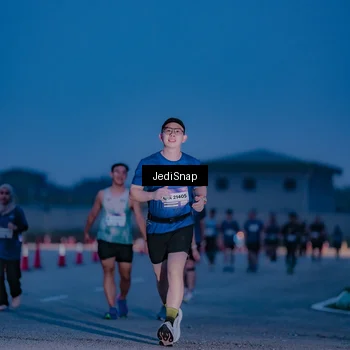Runner Photo 7517158