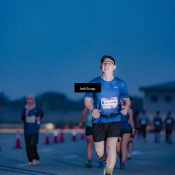 Runner Photo 7517171