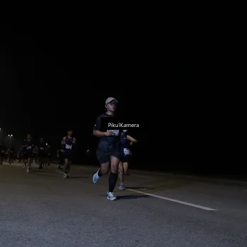 Runner Photo 7517179